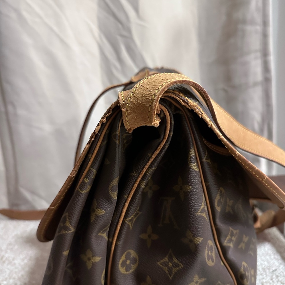 Louis Vuitton Brown Monogram Crossbody Bag - Picture 6 of 11